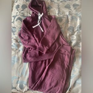 Fashion Nova sweatsuit
